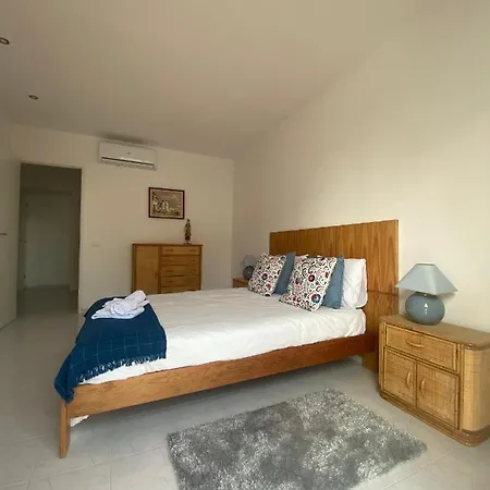 T1 - Cantinho Da Lurdes Daire