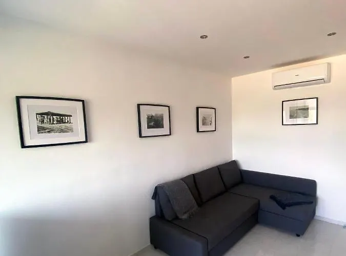 Daire T1 - Cantinho Da Lurdes *